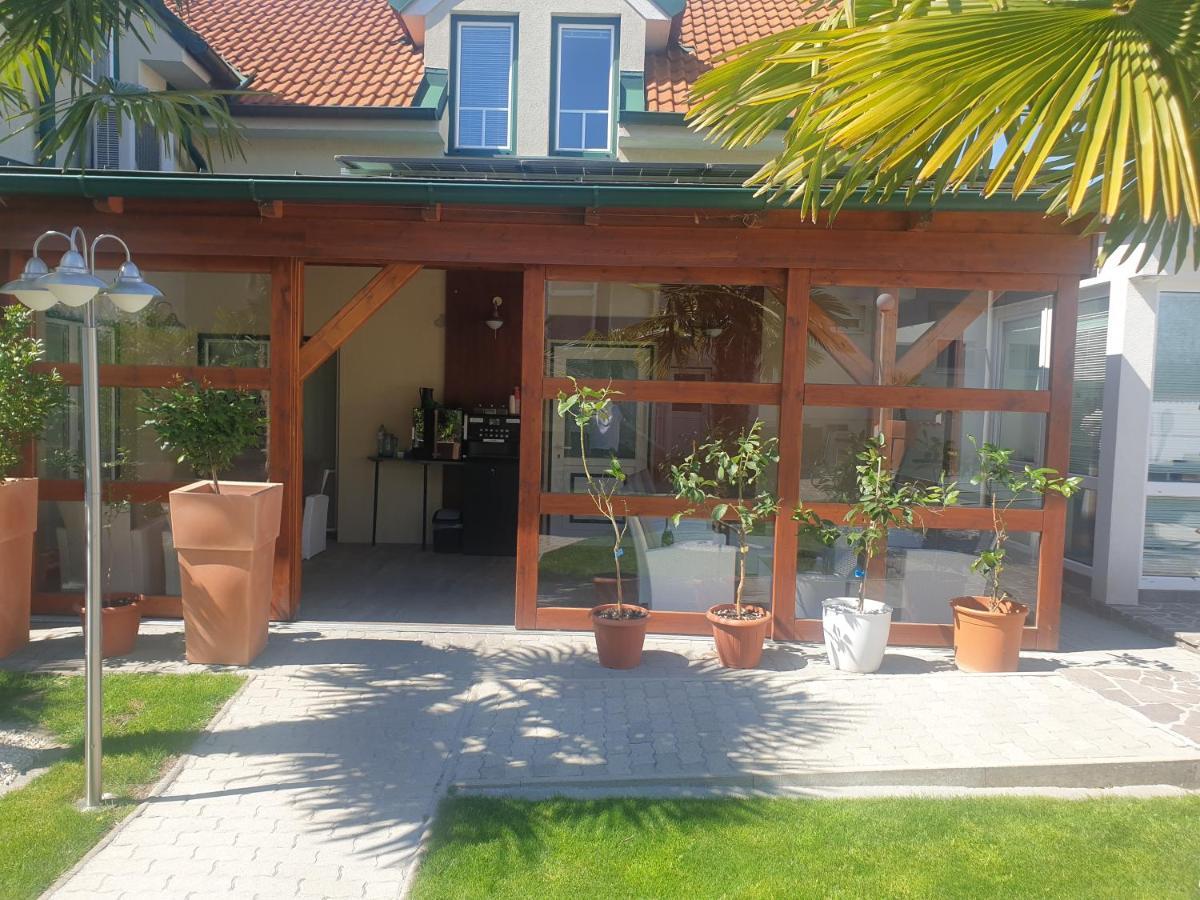 Ferienhaus Apetlon Esterno foto